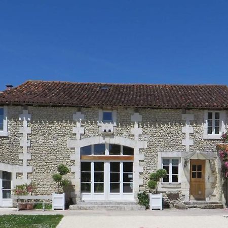 La Grange De Lucie -Chambres D'Hotes En Perigord-Dordogne Nanteuil-Auriac-de-Bourzac Екстериор снимка
