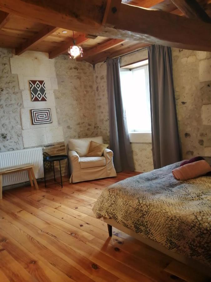 La Grange De Lucie -Chambres D'Hotes En Perigord-Dordogne Nanteuil-Auriac-de-Bourzac Екстериор снимка