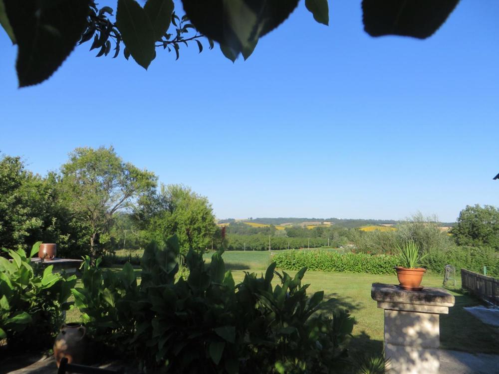 La Grange De Lucie -Chambres D'Hotes En Perigord-Dordogne Nanteuil-Auriac-de-Bourzac Екстериор снимка